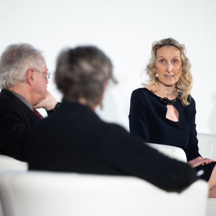 Science Talk spezial > Unendliches Meer - Singende Mäuse - Faszinierende Krake - Errungenschaften der Pandemie mit Preisverleihung Wissenschaftsbuch des Jahres am 28.03.2022 - Bild Nr. 10308