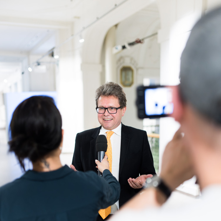 Bildungsminister Polaschek zeichnet Nachhaltigkeits-Siegerprojekte aus - Bild Nr. 12095