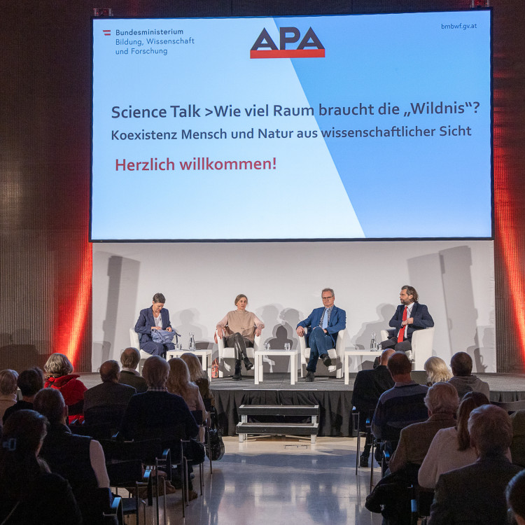 Vorschau Science Talk > Wie viel Raum braucht die „Wildnis“? Koexistenz Mensch und Natur aus wissenschaftlicher Sicht, 20. November 2023