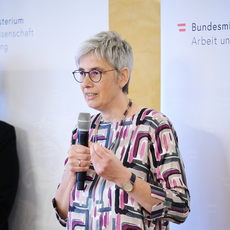 Verleihung des Österreichischen Staatspreises für Erwachsenenbildung 2024 - Bild Nr. 13416