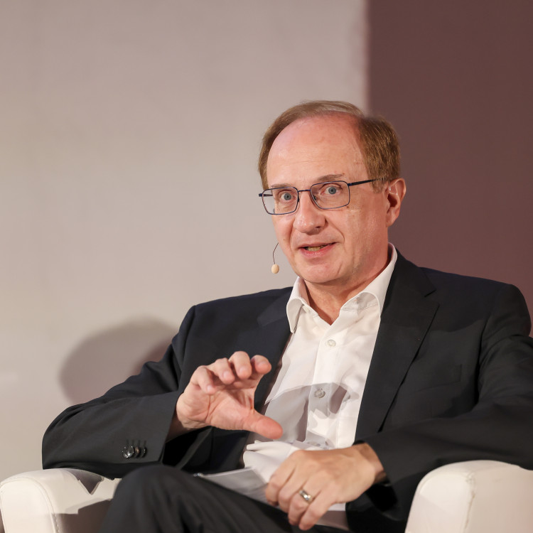 Science Talk > Was ist die Kunst der Politik? Herausforderungen durch Desinformation und Fake News am 9. September 2024 - Bild Nr. 13947