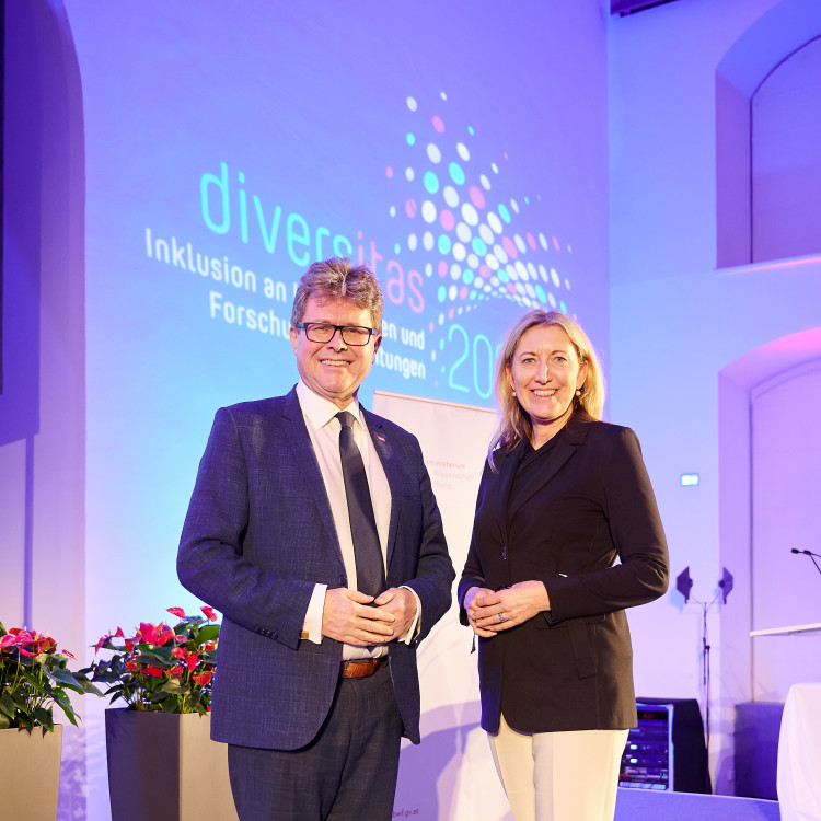 Verleihung des Diversitätsmanagementpreises Diversitas am 2. Dezember 2024 - Bild Nr. 14924
