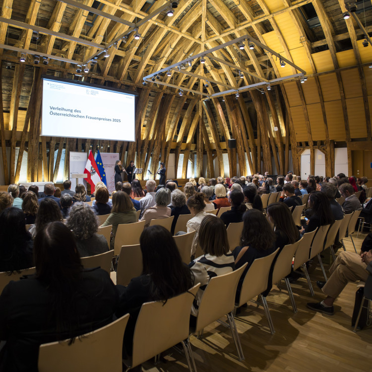 Verleihung des Österreichischen Frauenpreises 2025 - Bild Nr. 16448