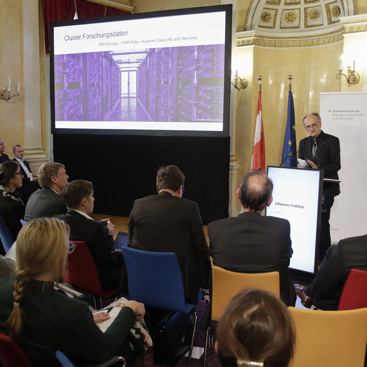 Digitale und soziale Transformation in der Hochschulbildung - Bild Nr. 9330
