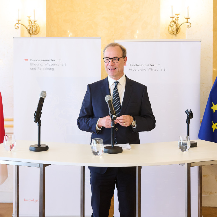 Verleihung des Österreichischen Staatspreises für Erwachsenenbildung 2024 - Bild Nr. 13397