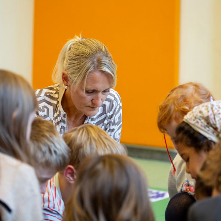 Forschung von klein auf: Wissenschaftsbotschafter:innen besuchen Kindergärten und Horte - Bild Nr. 16152