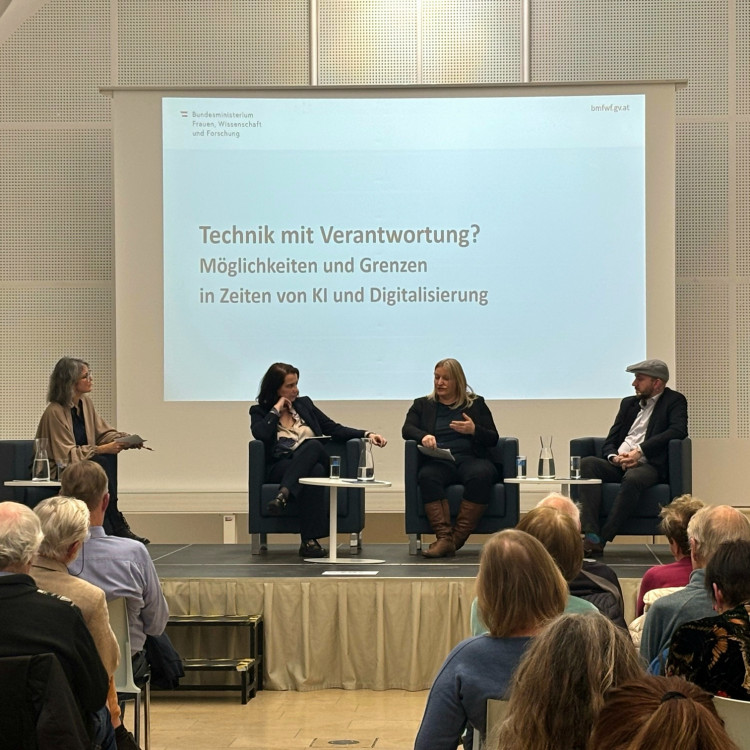 Science Talk > Technik mit Verantwortung? Möglichkeiten und Grenzen in Zeiten von KI und Digitalisierung - Bild Nr. 16509